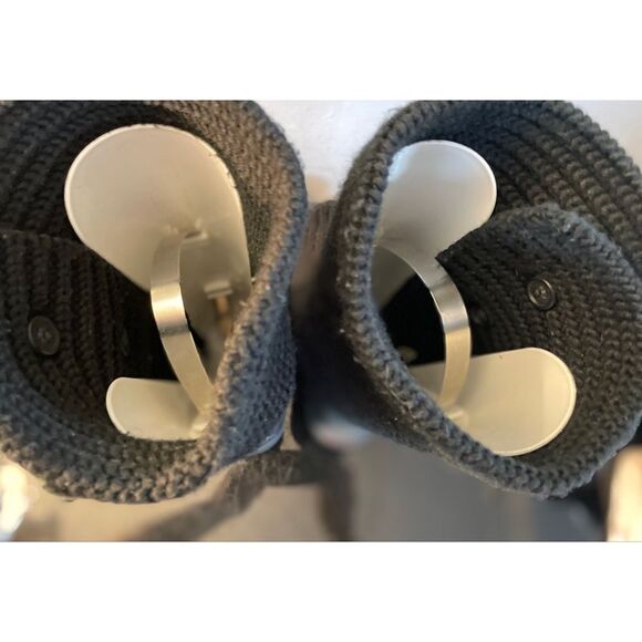 UGG 5819 Cardy Knitted Black Boots Women’s Size 7 Medium - Picture 8 of 11